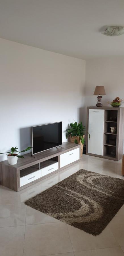 Apartman Lena Pula Luaran gambar